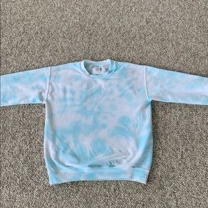 blue tiedye sweatshirt